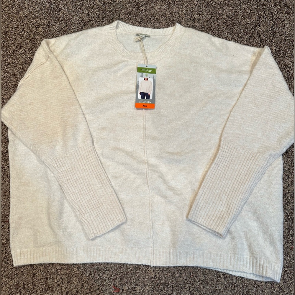 Legendary Outfitters Women's Cream Crewneck Sweater, size XXL